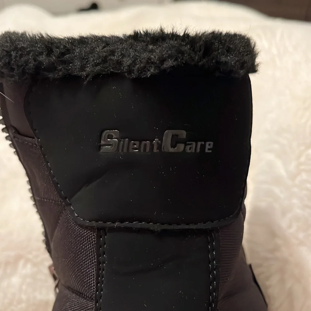 Silent Care Fur Lined Winter Boots Waterproof Reflective Zippers